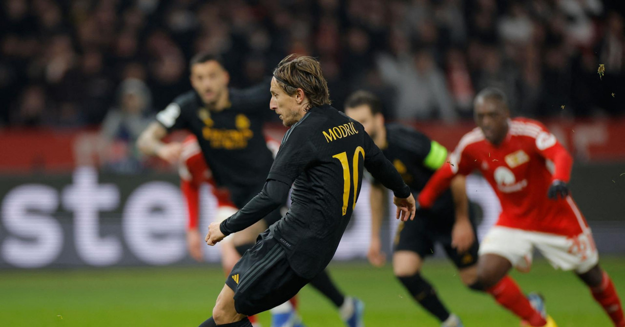 LIGA PRVAKA Modrić ‘zakuhao‘ ludnicu u Madridu, Real ipak izbacio Bjelicu, ispao i United, zabio Sučić!