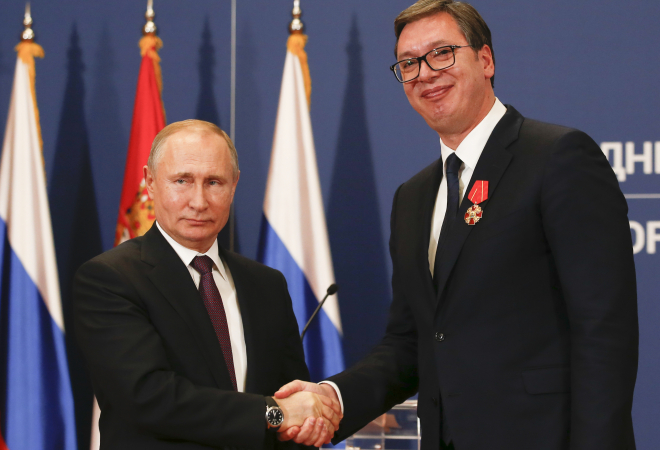 MOSKVA POSLALA PORUKU VUČIĆU! Je li ovo kraj jednog divnog prijateljstva? Teško je sjediti na dvije stolice