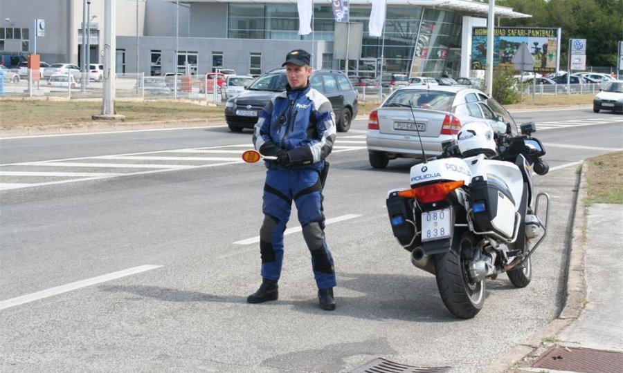 Mijenjaju se kazne za prometne prekršaje, neke će biti i manje