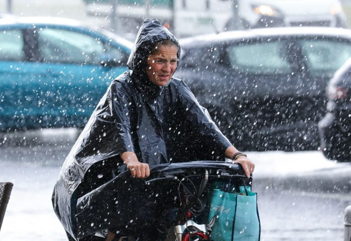 Stiže kratkotrajno osvježenje: U petak moguće grmljavinsko nevrijeme, tuča, bujice…