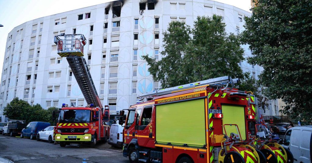 Tragedija u Nici: Sedam osoba poginulo u požaru u stambenoj zgradi