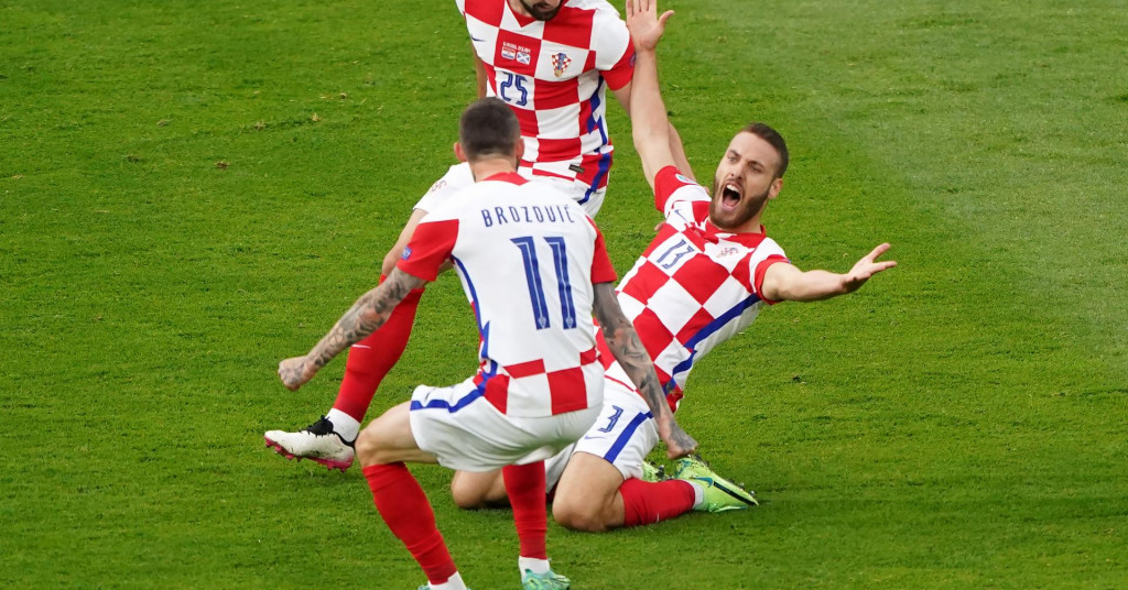 TRI IGRAČA MALA JAČA Jura, Petko i Niksi dali Škotima po piksi! Ali Vlašić je taj koji je Dalića pretvorio u milijunaša...