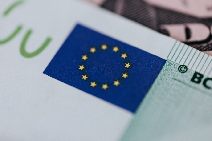 Hoće li nam nakon uvođenja eura rasti plaće? Evo što misle analitičari