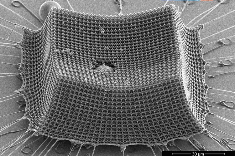 Novi nano materijal otporniji na udare projektila nego kevlar