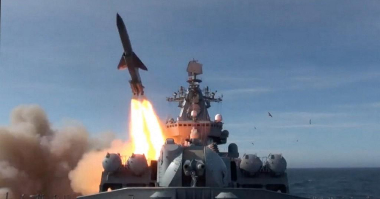 ZASTRAŠUJUĆA PRIJETNJA Utjecajni politolog blizak Putinu: ‘Došlo je vrijeme za nuklearno oružje. Treba raketirati tu zgradu u Njemačkoj, neka gori!‘