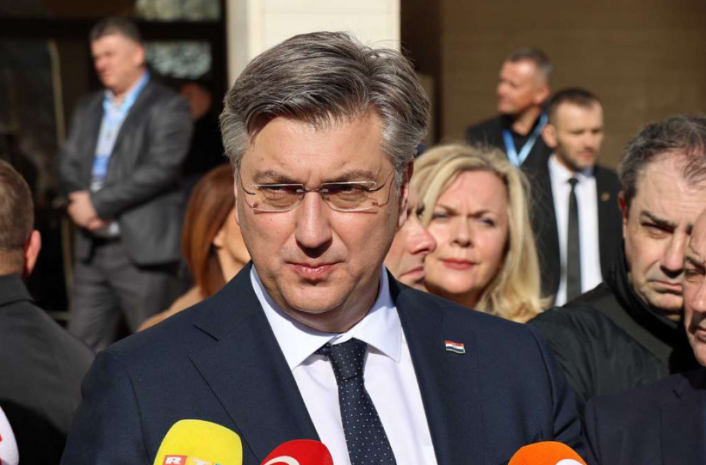 Plenković nakon razornog potresa: Solidarni smo s Turskom. Želim brz oporavak