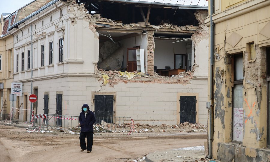Za obnovu kuća i stanova oštećenih u potresu građanima ipak neće trebati 90 dokumenata?