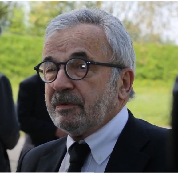 Kraus u Jasenovcu prozvao Pupovca i Kajtazija: “Romi i Srbi nas nisu podržali”