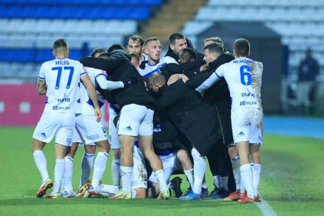 Jači od Lokosa  i VAR-a: Bijelo-plavi u drami svladali Lokose i ostali na "jedinici"