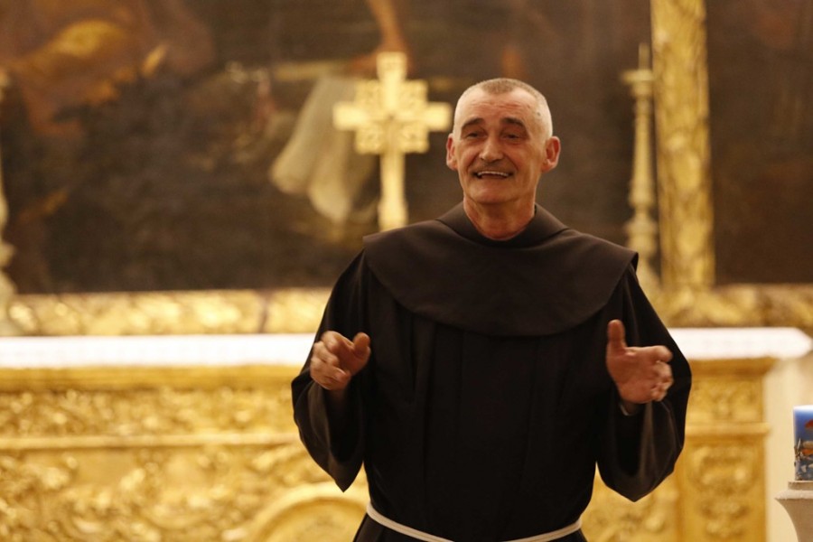 Sinjski gvardijan: ‘Neki sramote grad svojim ponašanjem i privlače pažnju... Kradu ljudima i Alku i Gospu‘