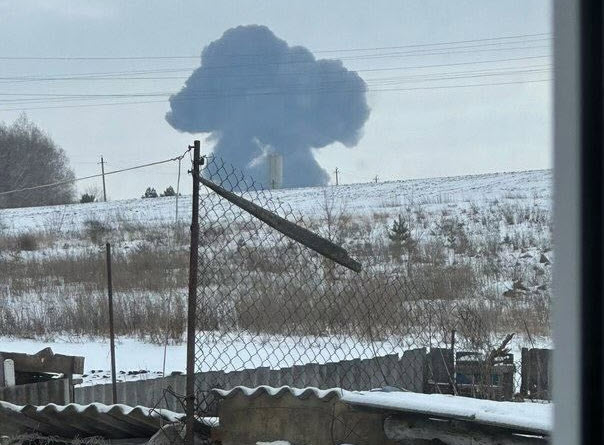 U Rusiji pao avion u kojem su bili ukrajinski zarobljenici, snimili su i trenutak nesreće