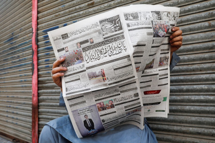 ESKALACIJA SUKOBA Pakistan uzvratio raketnim udarima na više meta u Iranu