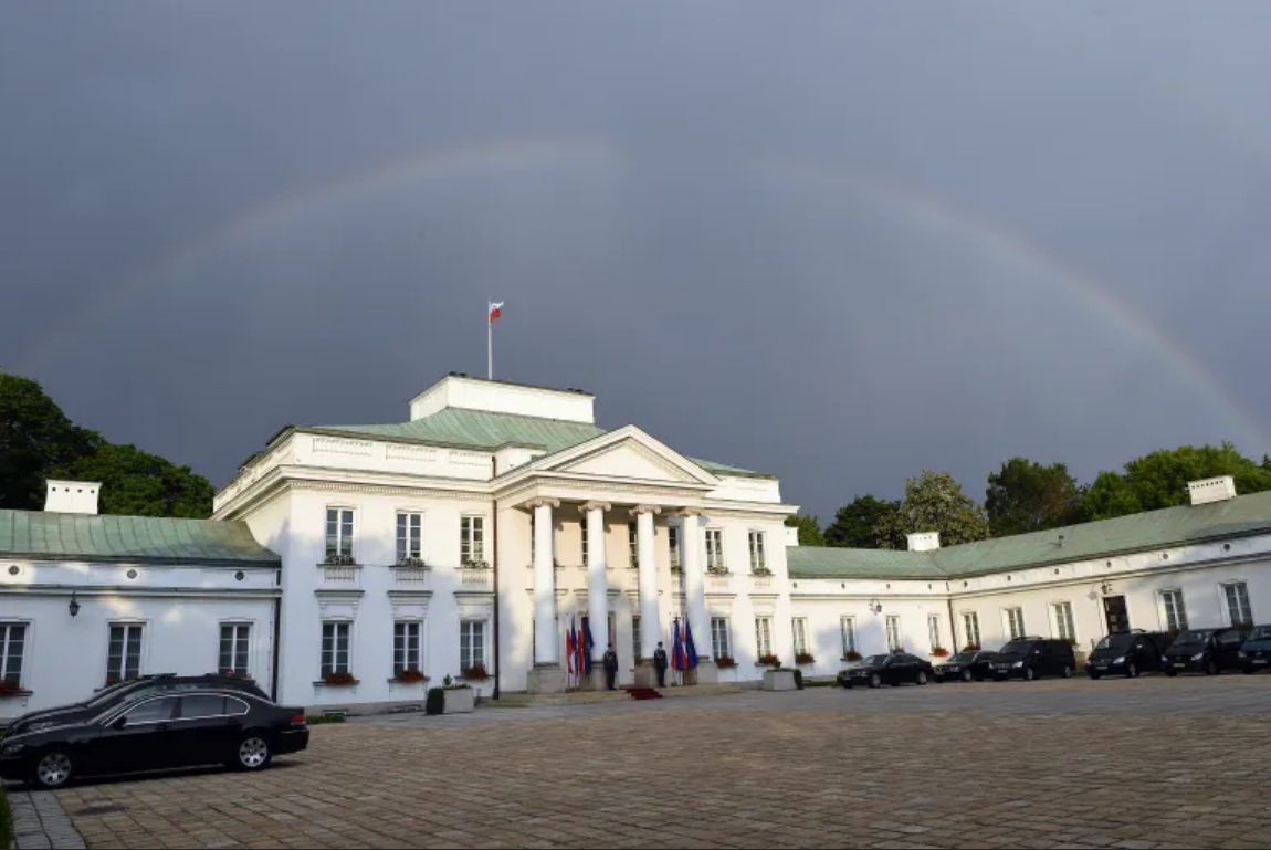 Poljska oborila dron iznad Varšave: NATO pokreće operaciju “Istočna straža”
