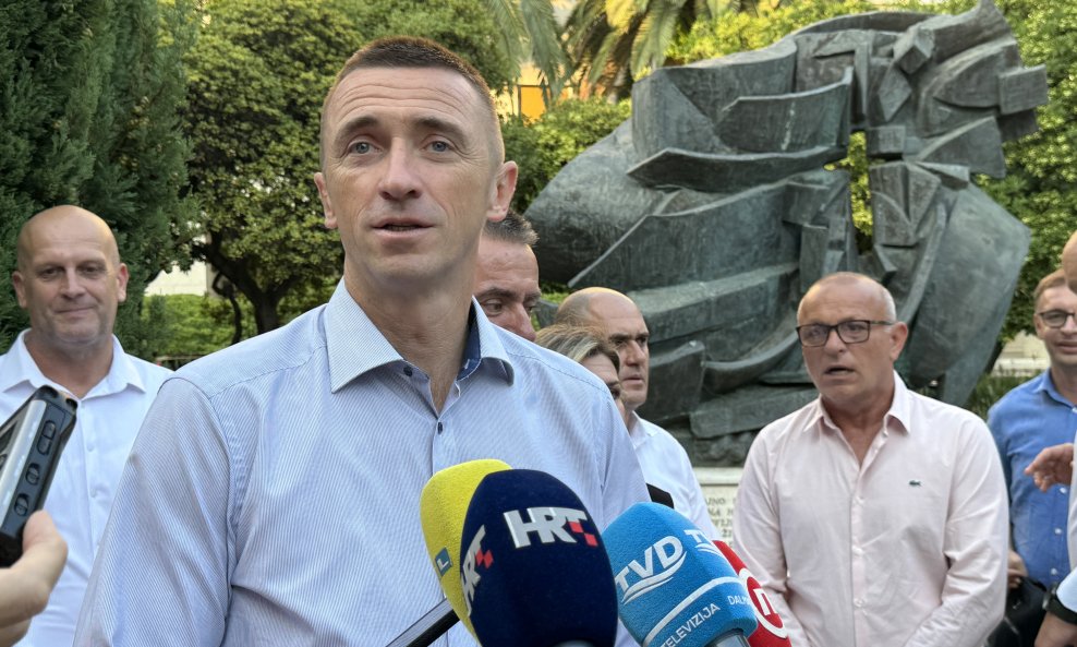 Penava odgovorio Radiću, osvrnuo se na ratni put: Ovakav politički autogol u životu svom nisam vidio