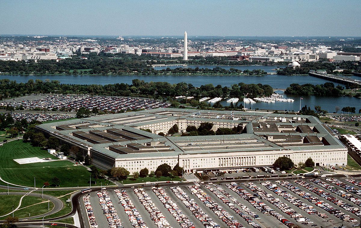 PENTAGON U BLOKADI: Došlo je do pucnjave, ima ranjenih, nitko ne smije van!