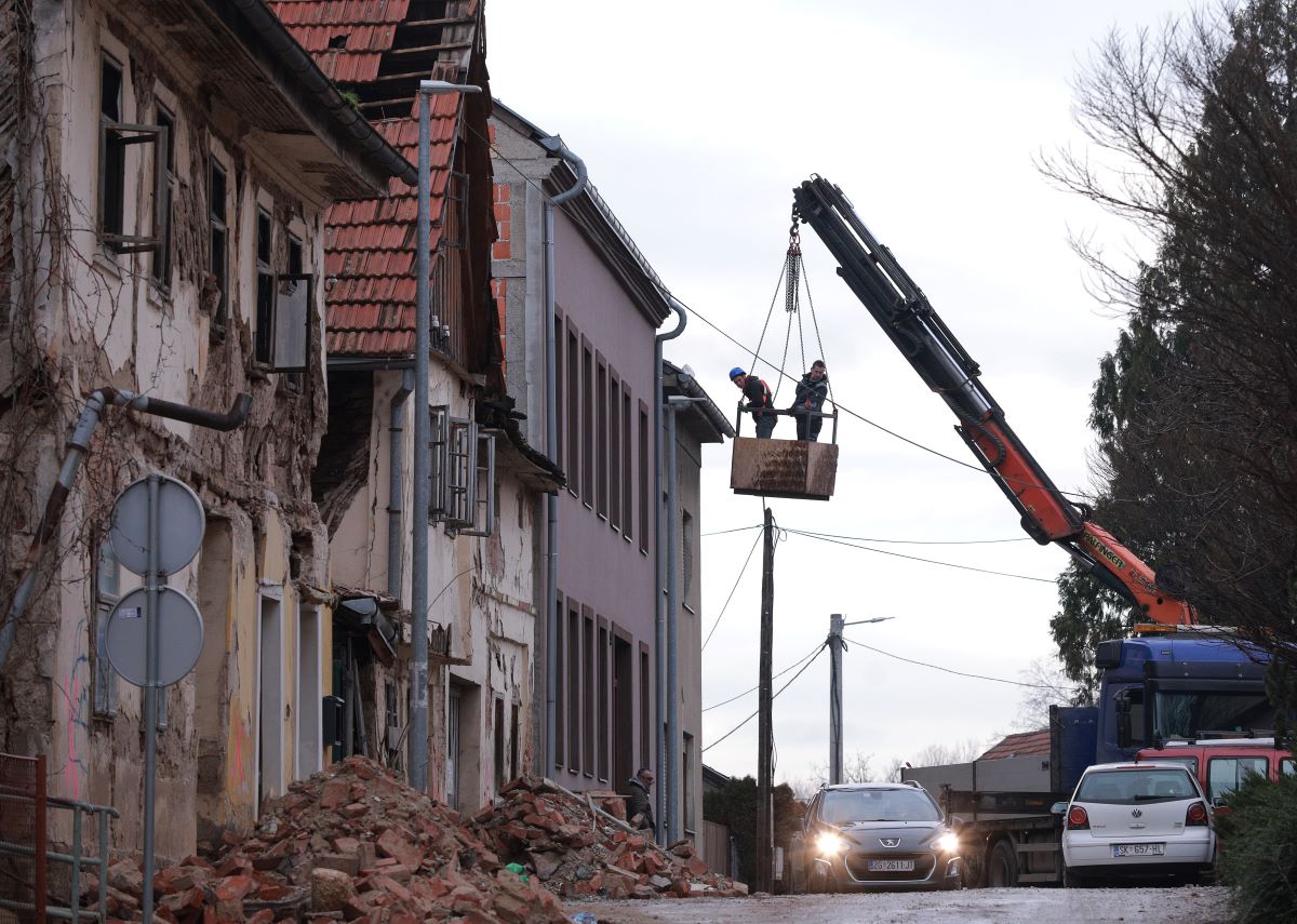 Petrinjci zabrinuti da će opet biti zaboravljeni