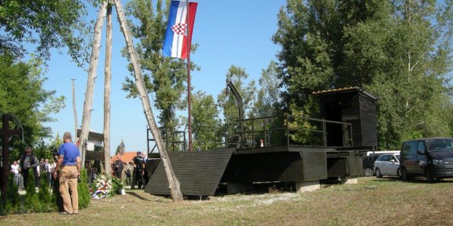 Obljetnica jugosrpskog napada na Petrinju obilježena u Nebojanu kod “skele spasa”