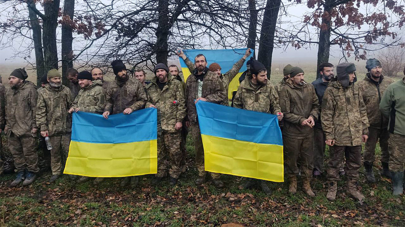 U novoj razmjeni zarobljenika oslobođena su 64 Ukrajinca i jedan američki državljanin