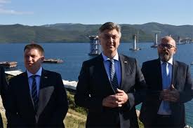 ‘PLENKOVIĆ JE OZBILJNA PRIJETNJA, OVO MU NIJE PRVI PUT! Oštra poruka odaslana premijeru: ‘To je nedopustivo’
