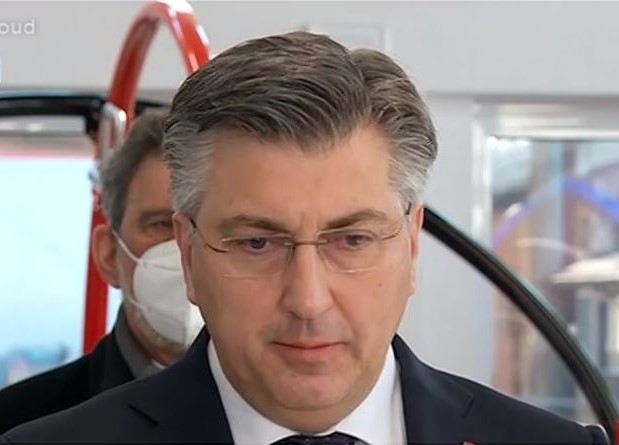 Plenković opet ima koronu, sjednicu Vlade vodit će Medved