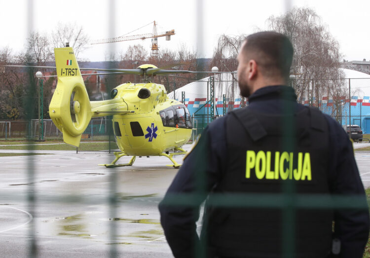 Dvoje ranjene djece u napadu u Prečkom danas izlazi iz bolnice