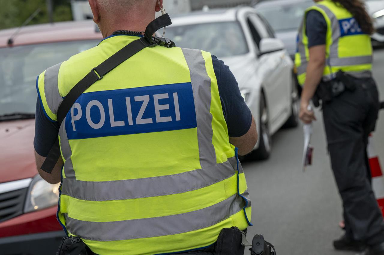 NJEMAČKA POJAČAVA KONTROLU Austrija ne želi primati ljude odbijene na njemačkoj granici: 'O tome nema pregovora'