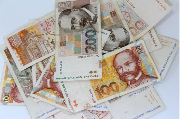 Od ponedjeljka isplate povrata poreza, mladima do 25 cjelokupni plaćeni porez
