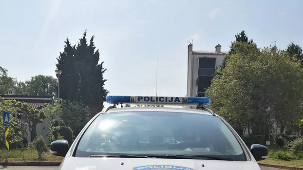Opljačkana pošta na Trešnjevci: Djelatnicama prijetio pištoljem
