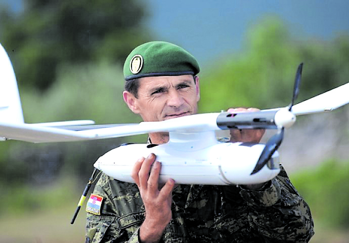 SRBIJA KUPUJE NAJMODERNIJE DRONOVE DOK SE MI PRETVARAMO DA SE NIŠTA NE DOGAĐA: Hrvatska vojska ulaže u oklopnjake koji su se protiv dronova pokazali beskorisnima