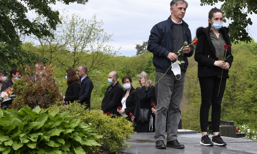 Pupovac o predizbornom plakatu bivšeg SDSS-ovca: To je irelevantno za srpsku zajednicu