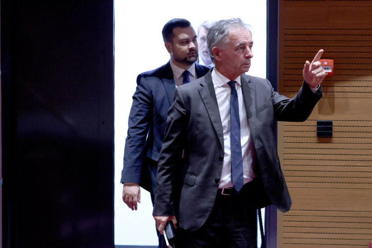 Pupovac i SDSS napustili Sabor nakon svađe sa zastupnicima DP-a: “Znam da vam smetamo, ali nije nas strah”
