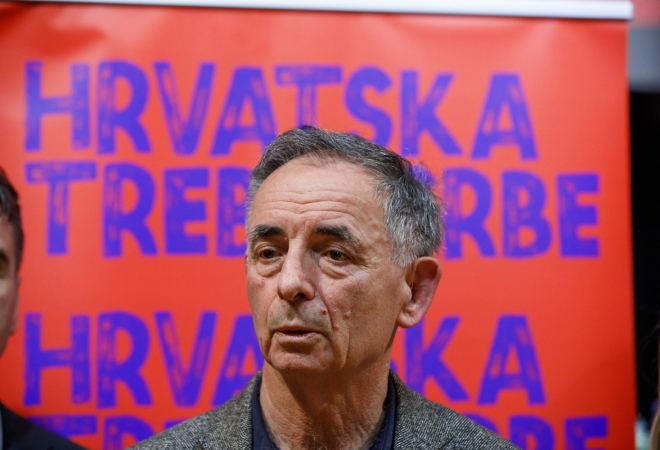 Plenkovićev ministar opako naljutio Pupovca: Pogledajte što stoji na najspornijem spomeniku u državi