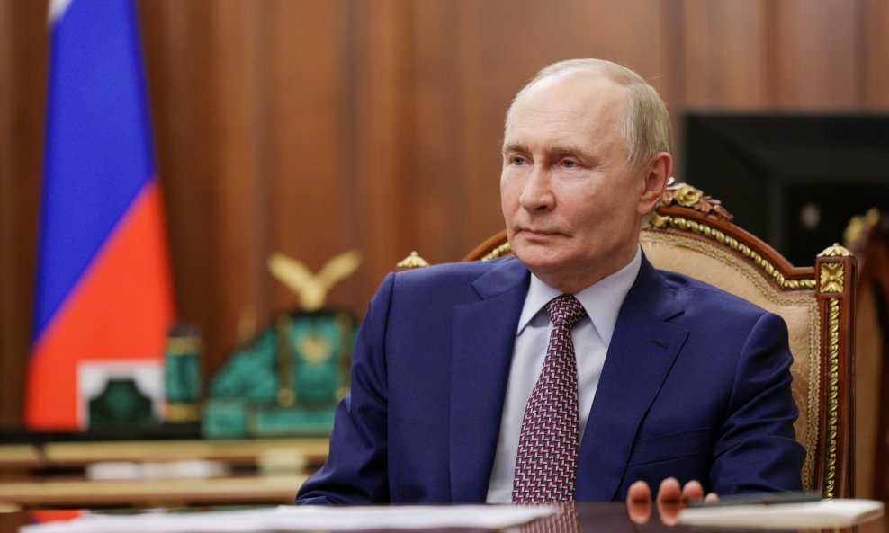 PODJELE USRED KAOSA Ukrajinci presreli tajne dokumente, stvorila se dva tabora, a to bi moglo zapečatiti Putinovu sudbinu