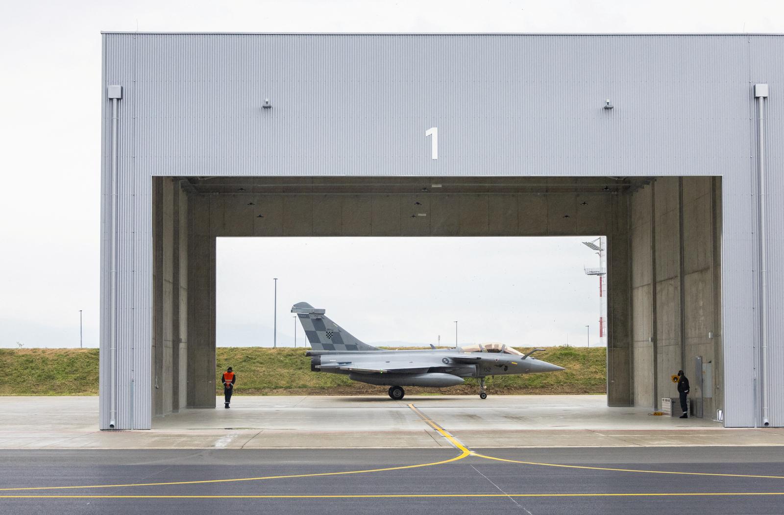 RAFALEI TEK DIO PRIČE Svijet se ubrzano naoružava, regija ‘kuha’, a Hrvatska želi biti regionalna sila