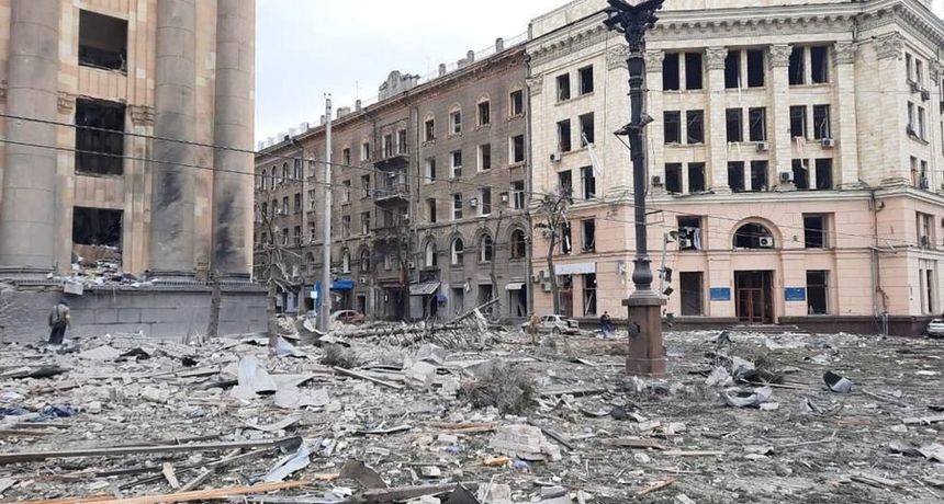 MONSTRUMA IZ KREMLJA I NJEGOVU KLIKU MORALO BI SE ZAUSTAVITI - SAMO KAKO?