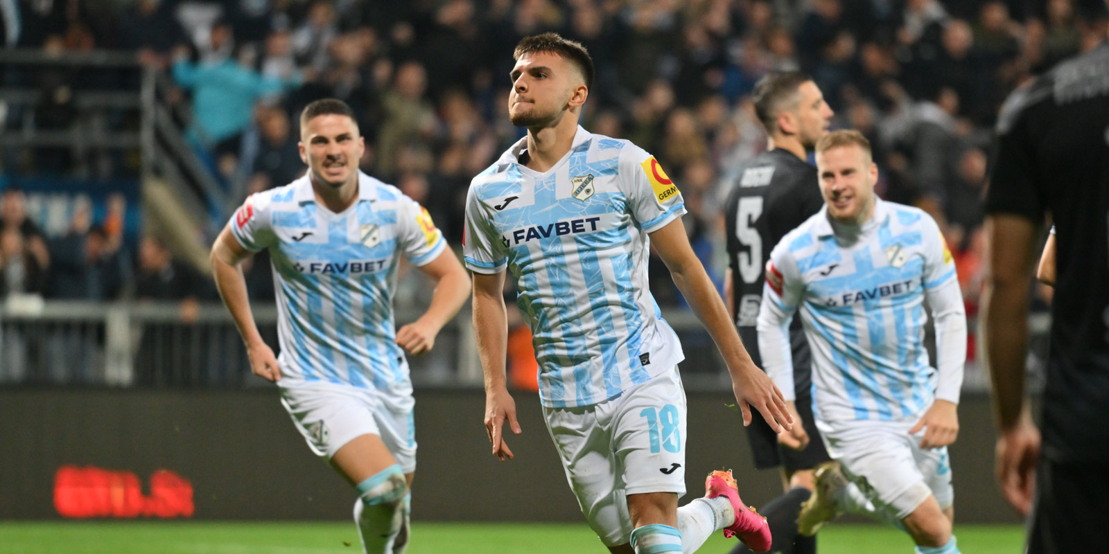 SUPERSPORT HNL: Potpuna drama na Rujevici, Rijeka dvaput poništila prednost Dinama i izvukla remi