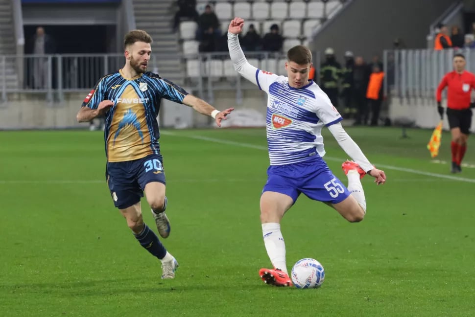 SHNL Rijeka slavila u Osijeku i preuzela vrh, Slaven Belupo bolji od Varaždina