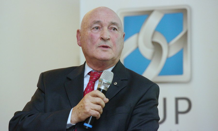 Roglić: Čini mi se da nas Ribić poziva da se vratimo u komunizam