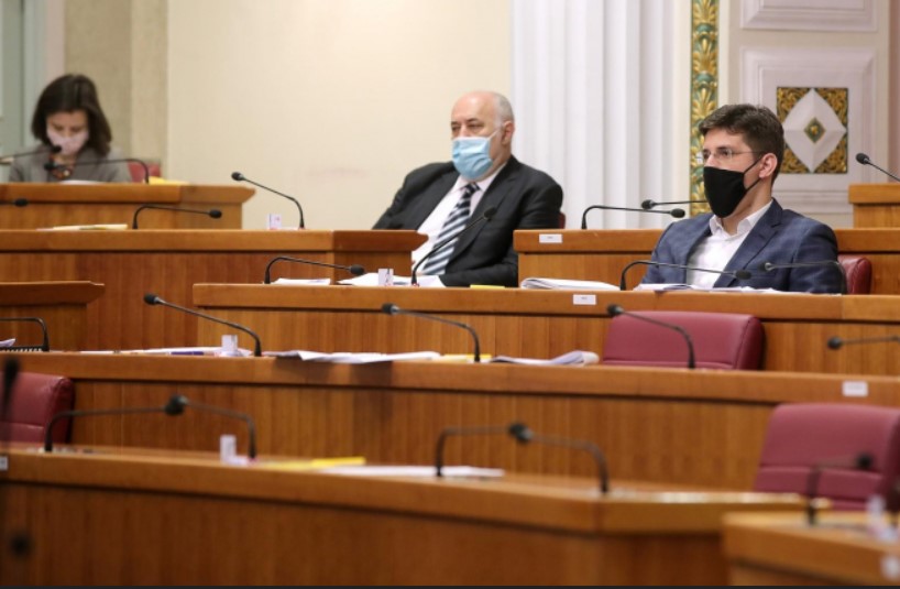 MILANOVIĆ ‘POKOPAN’ U SABORU! Jandroković odnio pobjedu: Evo što slijedi Milanoviću!