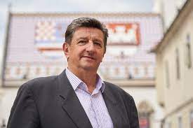 General Sačić predložio zakonske kriterije za buduće predsjedničke izbore…