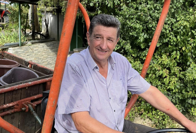 Sačić sjeo na traktor i zasukao rukave: ‘Generale, bolje vam stoji borbeno vozilo’