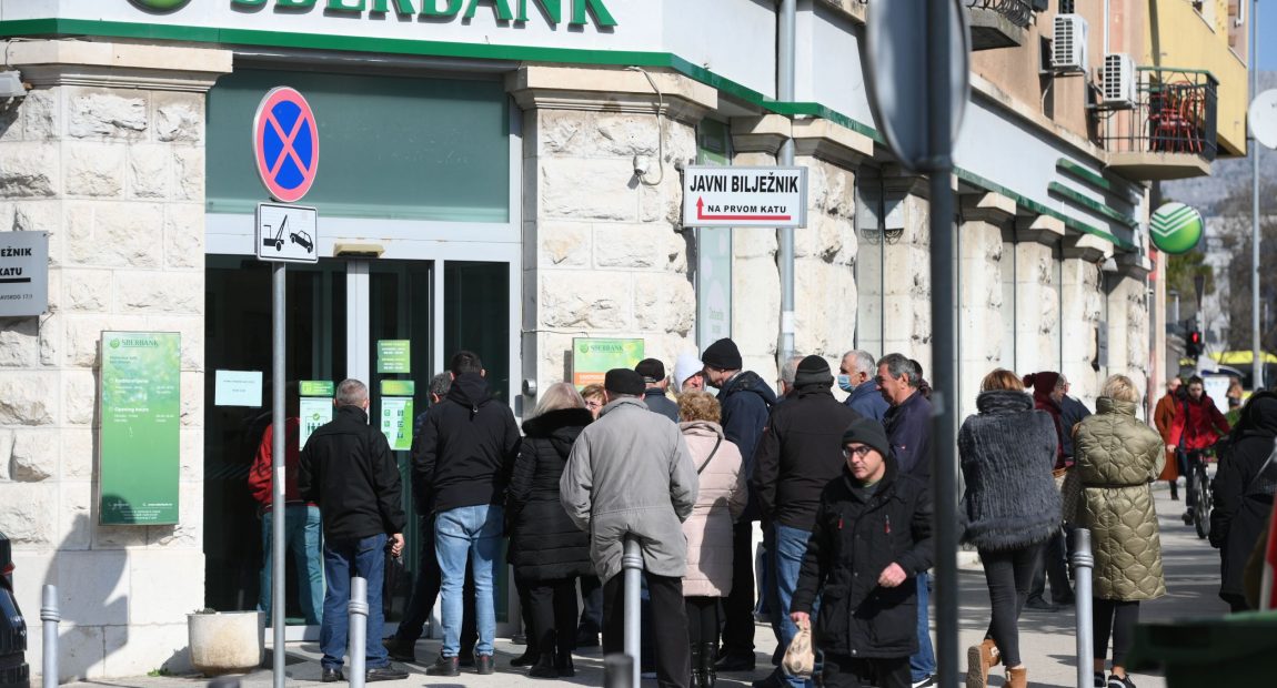 DORH, porezna i policija moći vidjeti sve vaše bankovne račune!
