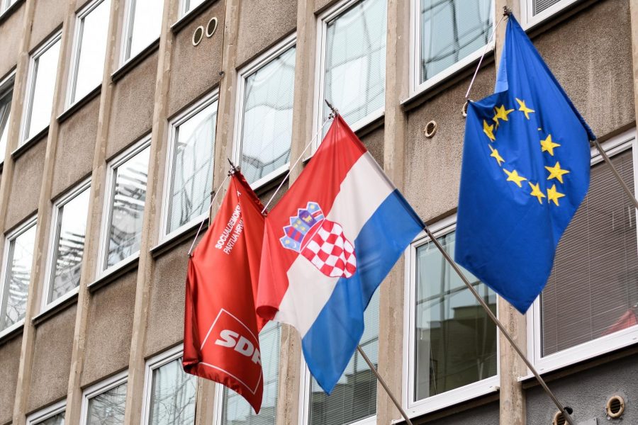Napeto u SDP-u: Peđa Grbin prekinuo sjednicu, nije imao većinu?