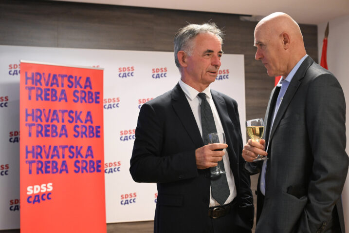 Politička cijena prelaska SDSS-a u oporbu je poprilično velika. Pogledajte što sve gube