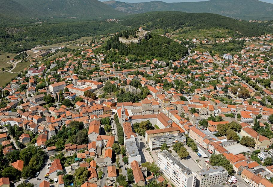 NAJAVA: Tomo Medved posjetit će danas Veteranski centar u Sinju