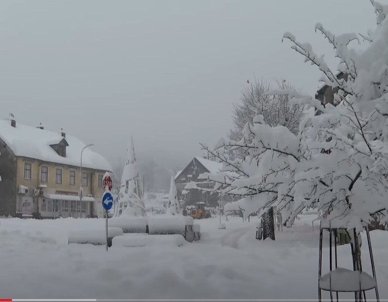 Temperatura osjetno pada, upaljeni crveni alarmi: Kiša će prelaziti u susnježicu i snijeg