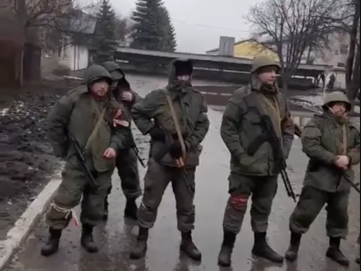 Rusi objavili prekid vatre radi evakuacije civila. Zelenski optužio NATO