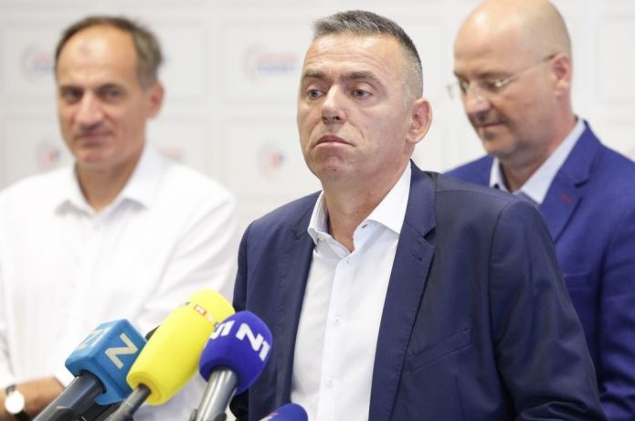 Vukovarski branitelj Stipo Mlinarić: Pupovac bi zabranjivao naše svetinje