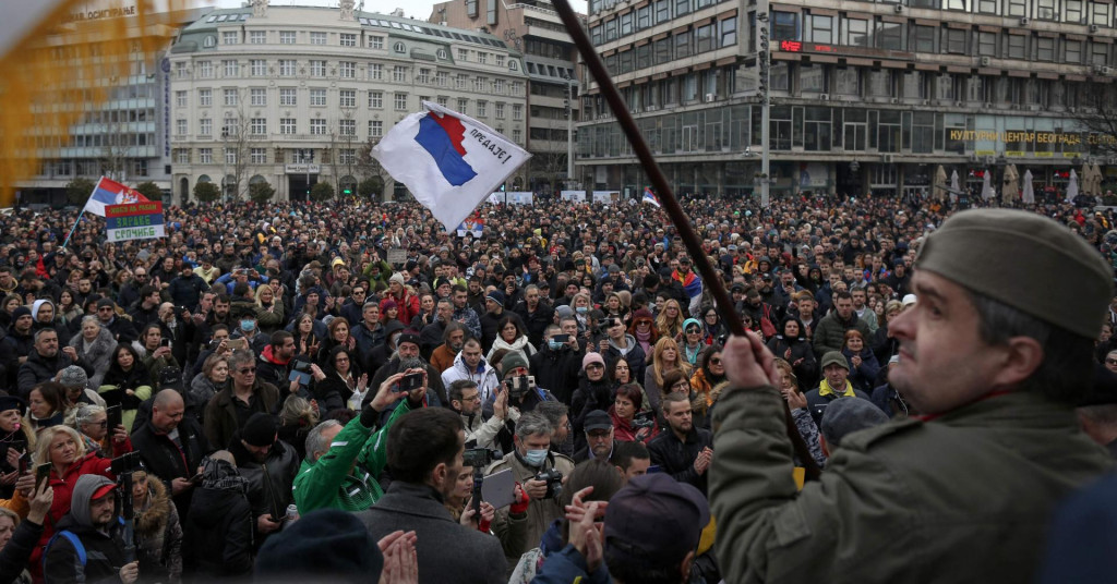 POLITIČKI KAOS U Srbiji se stvara stranka koja će biti opasnija od Šešeljevih radikala: ‘Ti šarlatani će zatresti zemlju‘
