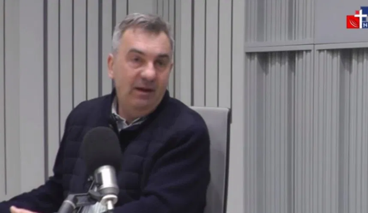 DUJMOVIĆ O POSJETI DRŽAVNOG VRHA GOLOM OTOKU: ‘Pamtite od Tita glamur, ne krv kojom je taj glamur poprskan’
